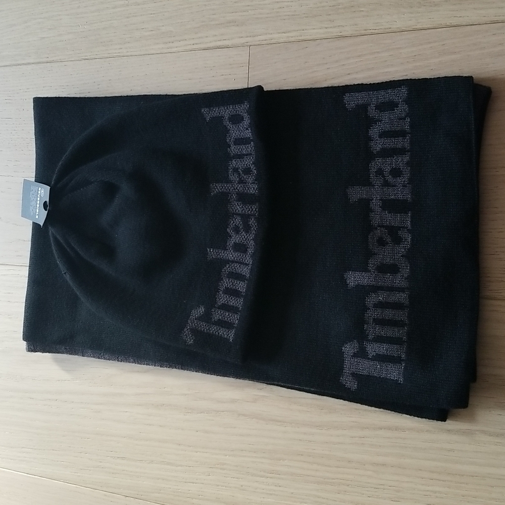 Timberland Logo Jacquard Scarf/Hat in Box